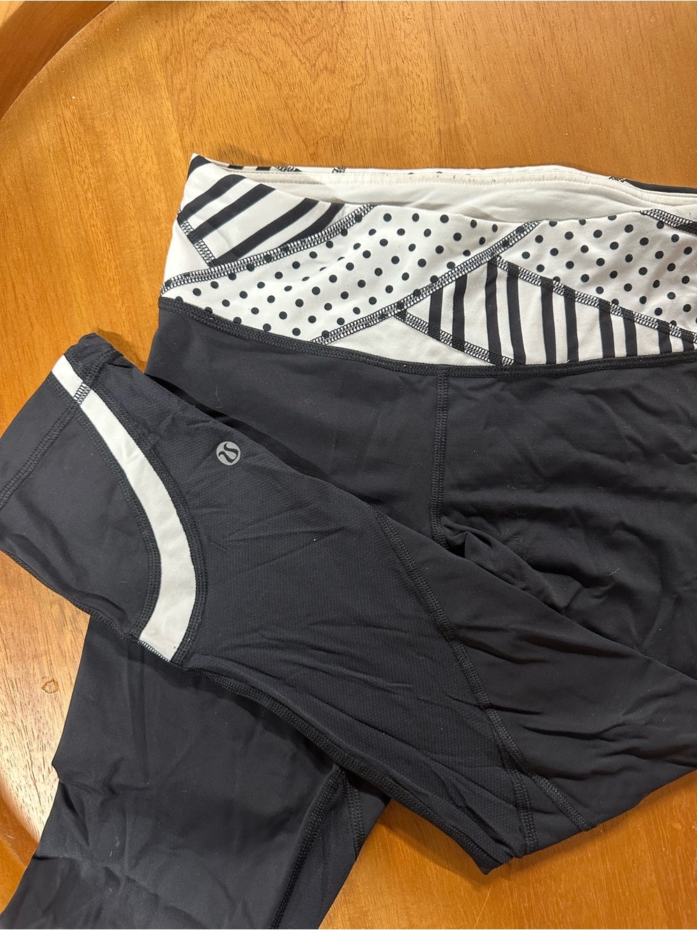 lululemon athletica Black Leggings with Monochrome Patterned Waistband